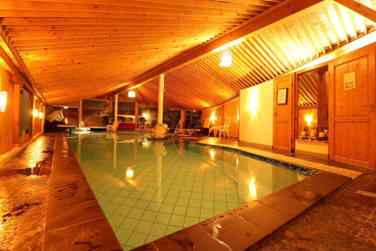 Chalet Hotel Adler Ag Kandersteg Zewnętrze zdjęcie