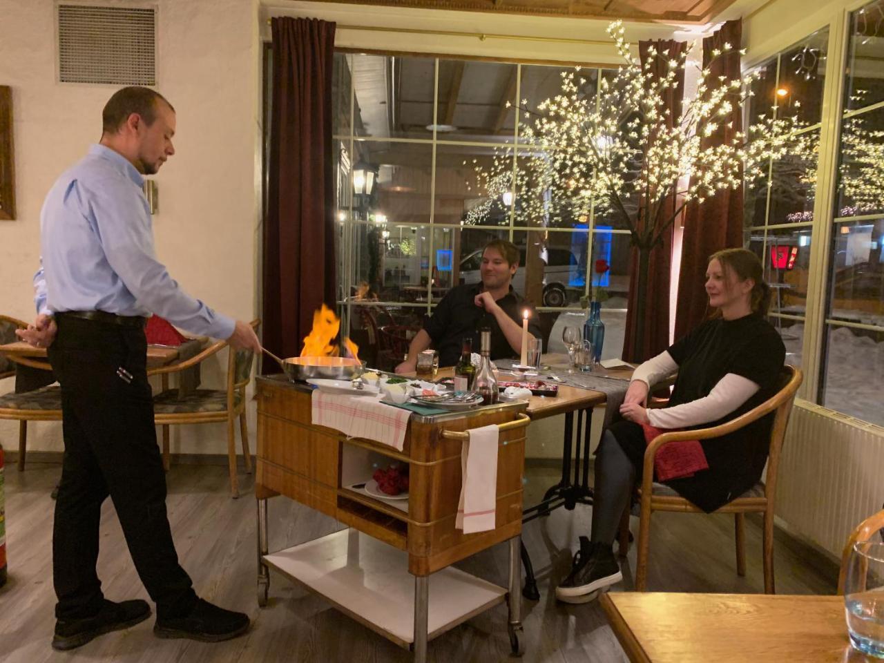 Chalet Hotel Adler Ag Kandersteg Zewnętrze zdjęcie